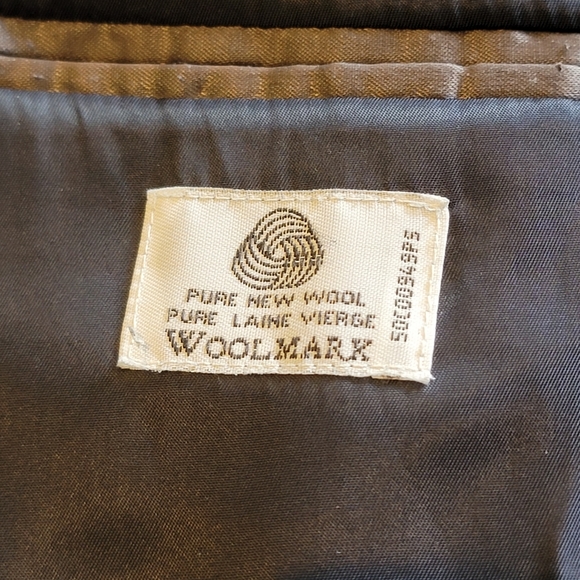 Daniel Hechter 2-Piece Wool Suit, Size 46L, Black Punstripe - Picture 14 of 16